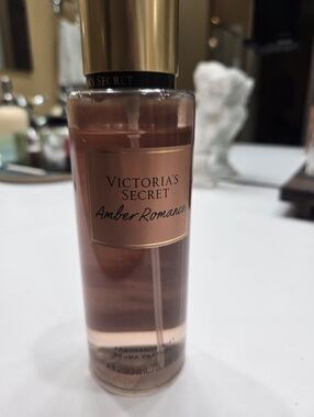 Victoria's Secret Amber Romance